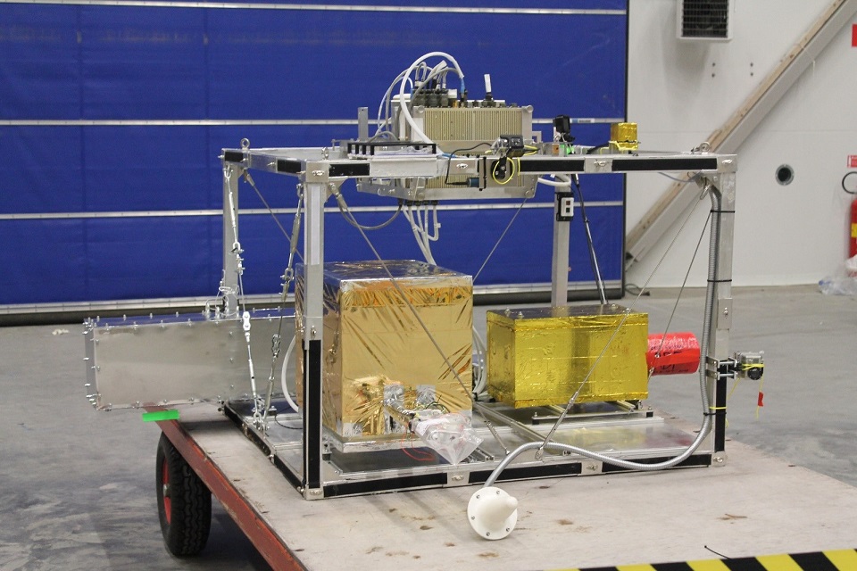 Photo of a prototype of the stratospheric experiment project for the BEXUS balloon flight program