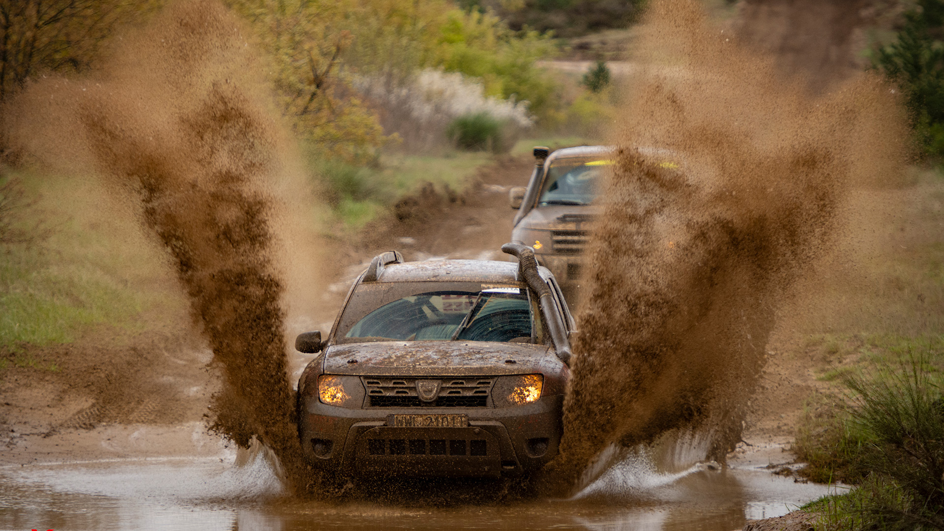 Henwar SIMP crew's Dacia Duster