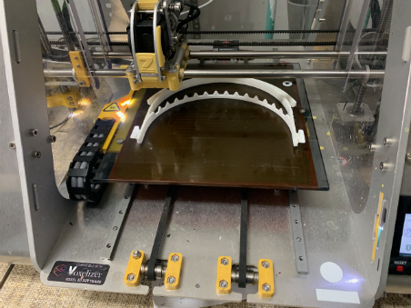 Printing of face shield elements; photo: BioMedLab