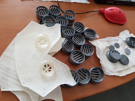 Face mask parts; photo: BioMedLab 