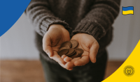 Photo of hands with money 